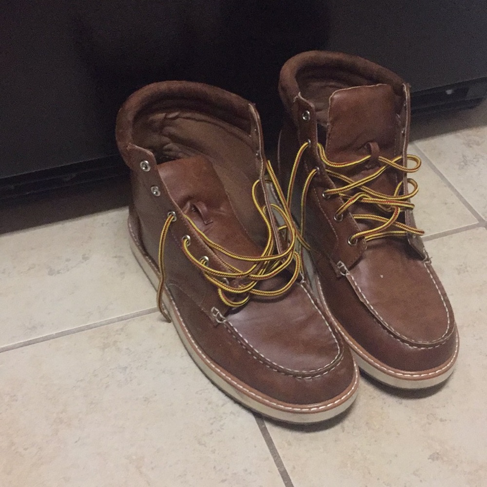 Casual boots